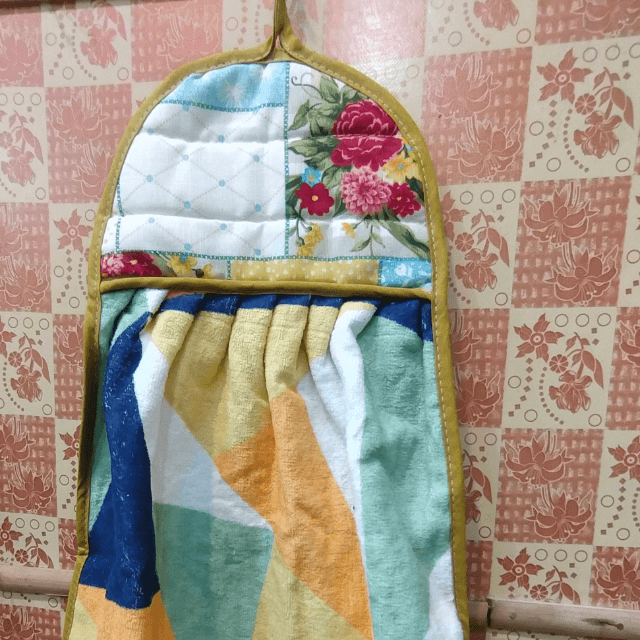Hanging Kitchen Towel